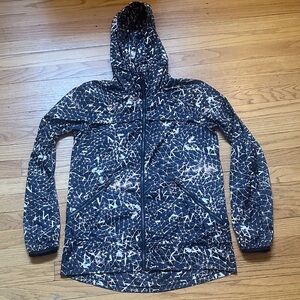 lululemon athletica Black and White Pack it Up Pack it in Rain jacket